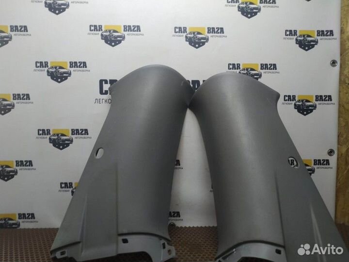 Обшивка стойки Toyota Estima