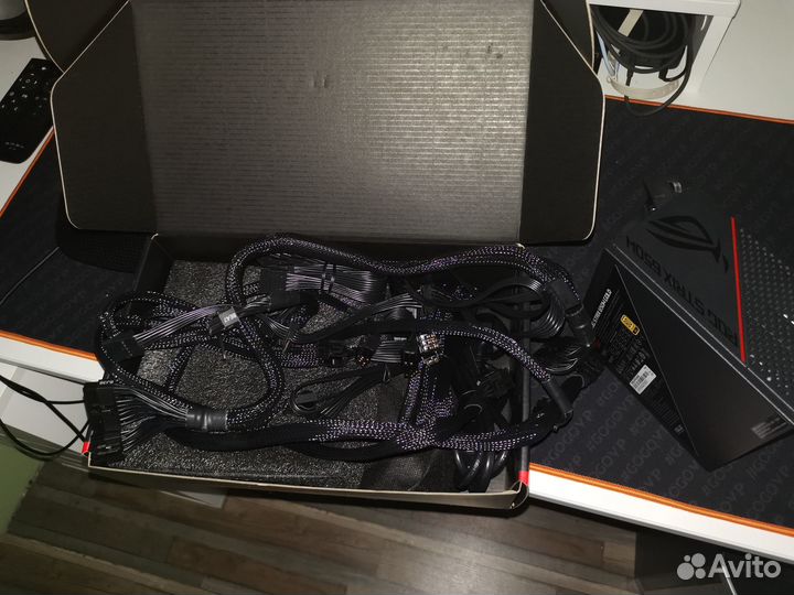 Блок питания asus ROG strix 650G