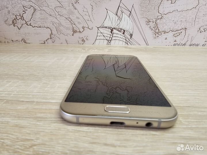 Samsung Galaxy A7 (2017) SM-A720F/DS, 3/32 ГБ