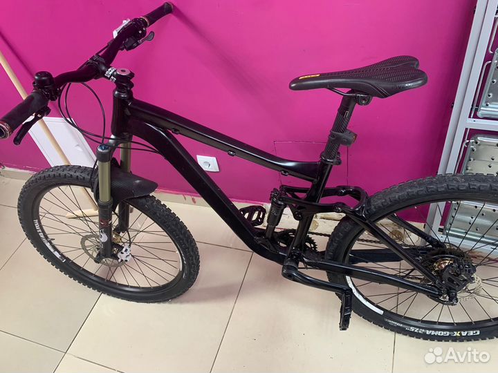 Карбоновый велосипед Jamis