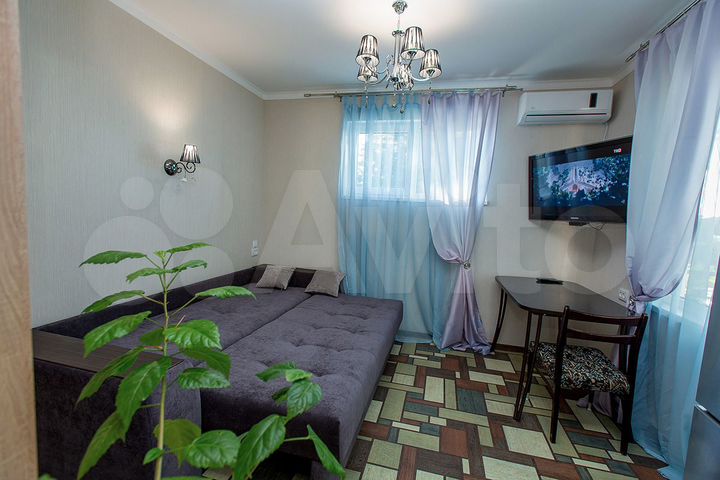 Дом 25 м² на участке 2,5 сот.