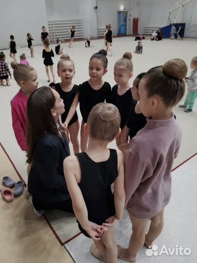 Тренер по растяжке и художественной гимнастике