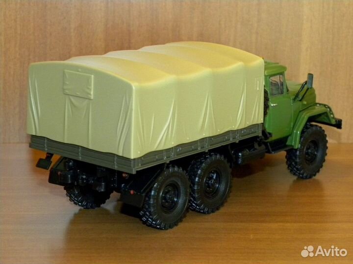 Журнальные серии машин и тракторов (разное #А008)