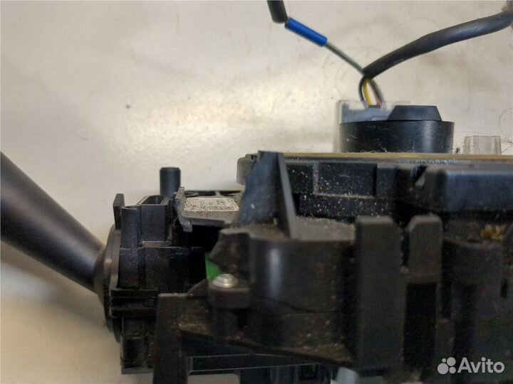 Переключатель поворотов и дворников Citroen C3 200