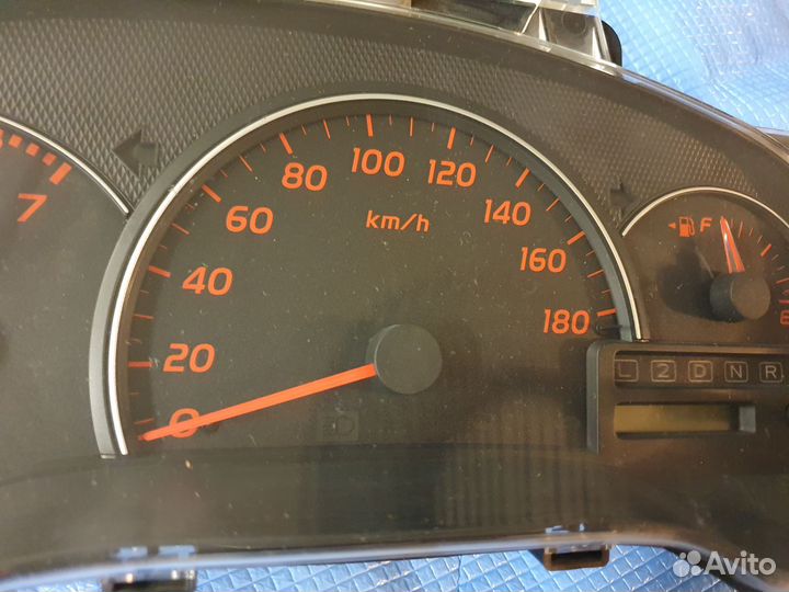 Щиток приборов toyota ipsum 21