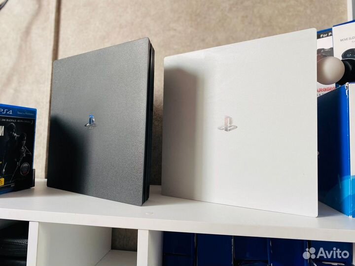 Sony Playstation 4 Pro 4k 60fps Black \ White