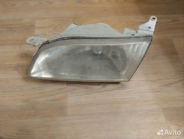 Фары Тойота Королла ае110