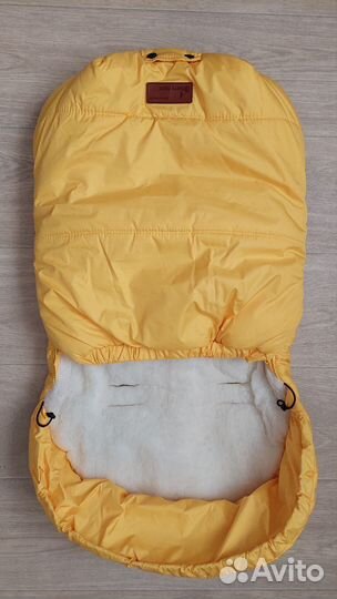 Зимний конверт в коляску с прорезями