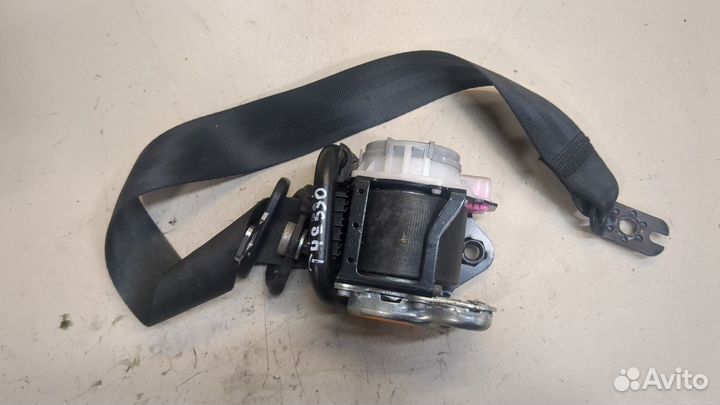 Ремень безопасности правый передний Skoda Octavia (A7)