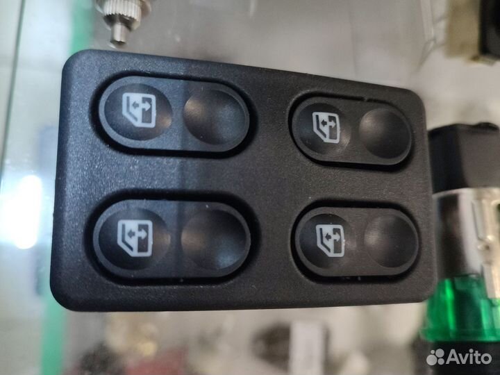 Блок управления стеклоподьемниками ваз