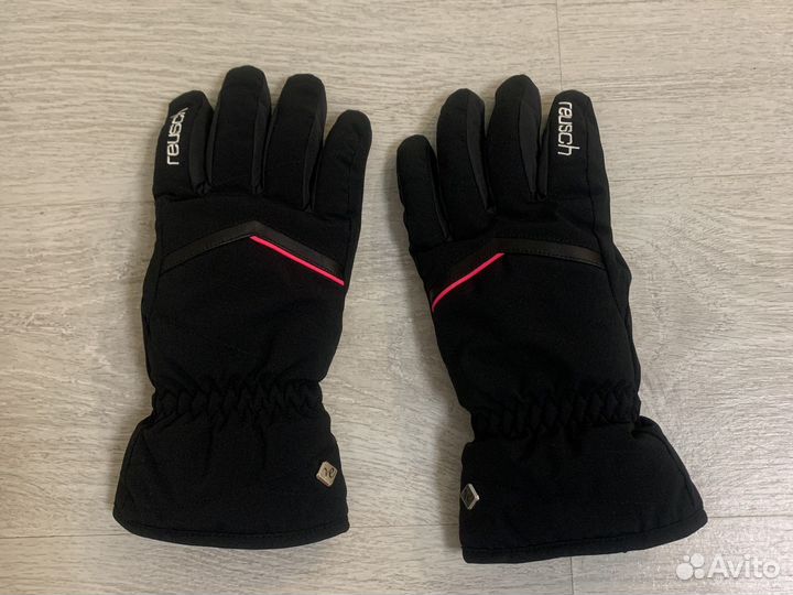 Перчатки для горных лыж и сноуборда