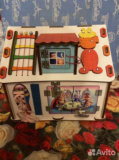 Бизиборд домик со светом