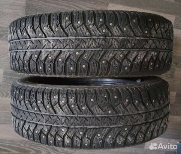 Bridgestone Ice Cruiser 7000 205/60 R16 92T