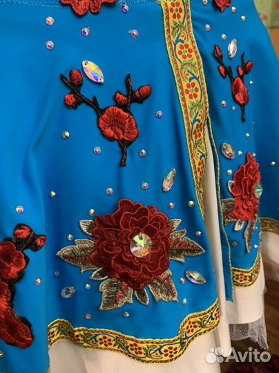 Костюм для фигурного катания