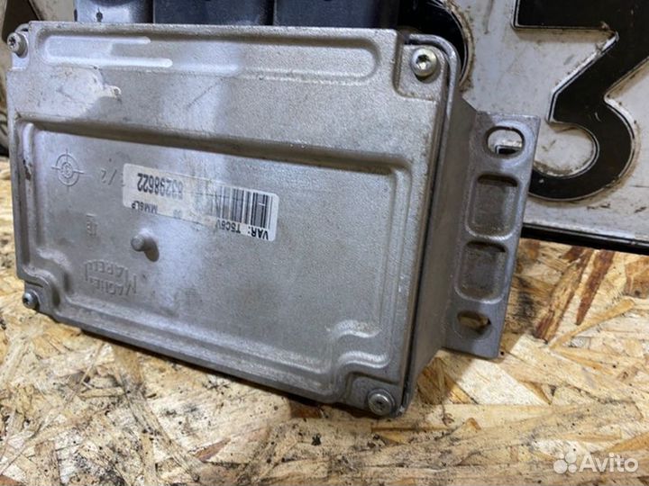 Эбу двс Peugeot 307 SW 2004