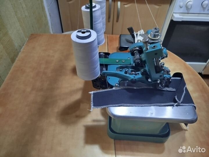 Оверлок для швейной машины