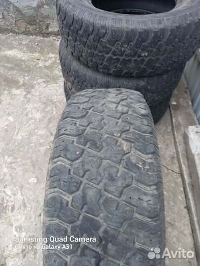 Cooper Discoverer S/T 255/70 R16