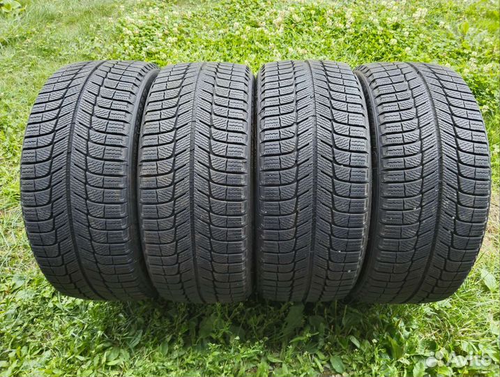 Michelin X-Ice 3 225/45 R17 94H