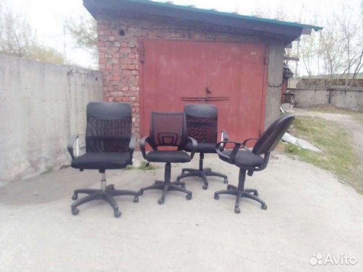 Кресла компьютерные в ассортименте