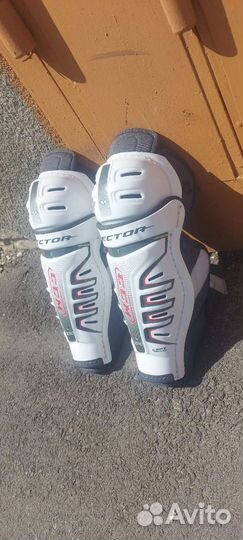 Щитки хоккейные CCM, 13 размер