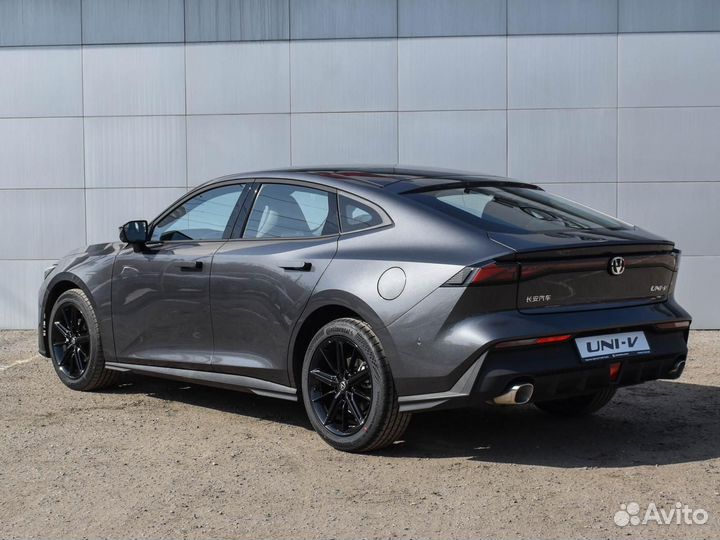 Changan UNI-V 1.5 AMT, 2023