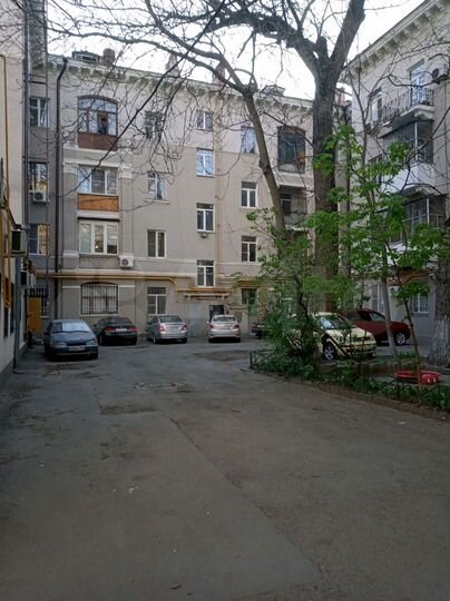 Комната 20 м² в 2-к., 2/4 эт.