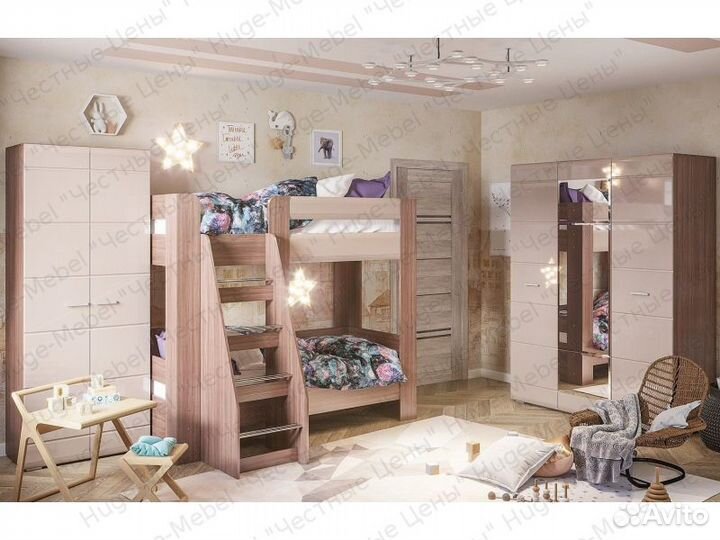 Шкаф угловой