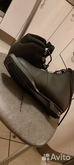 Лыжные ботинки, размер 38