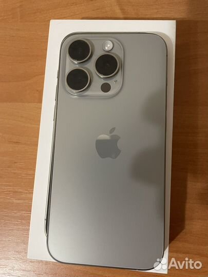 iPhone 15 Pro, 128 ГБ