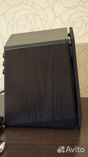 Очень музыкальные колонки Edifier R1855DB Выход на