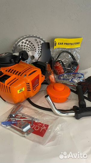 Газонокосилка / триммер / бензомотокоса