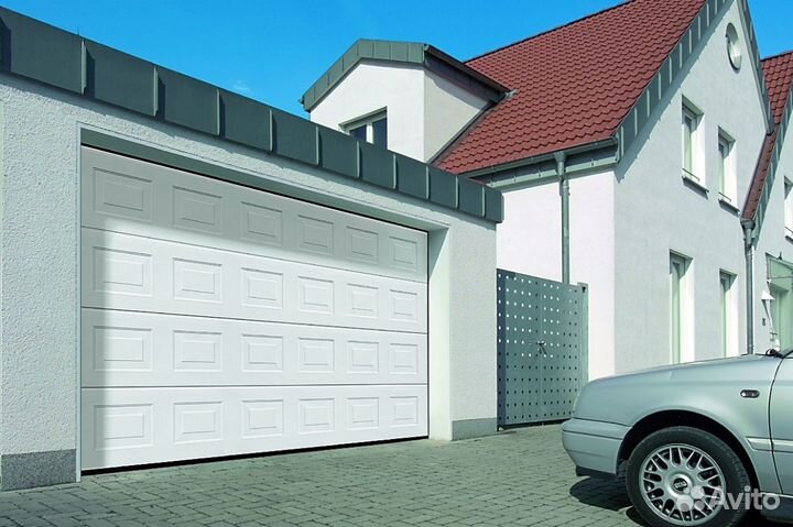 Секционные ворота