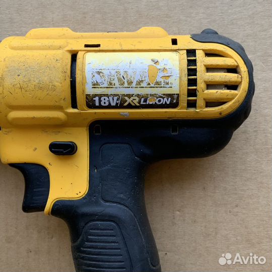 Шуруповерт Dewalt dcd 771 ks