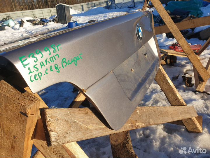 Крышка дверь багажника BMW 5 series E39 бмв Седан