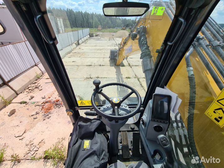 Колёсный экскаватор XCMG XE180WD, 2023