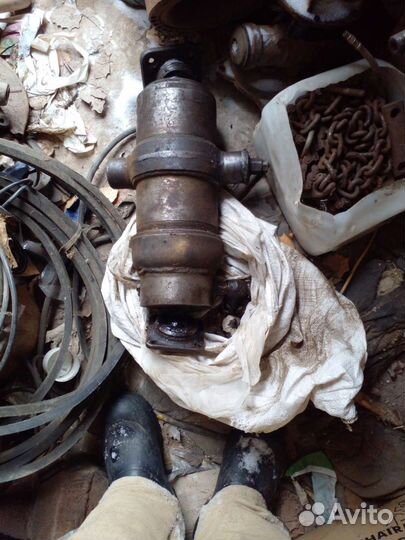 Гидроцилиндр подъема кузова ЗИЛ ммз 555