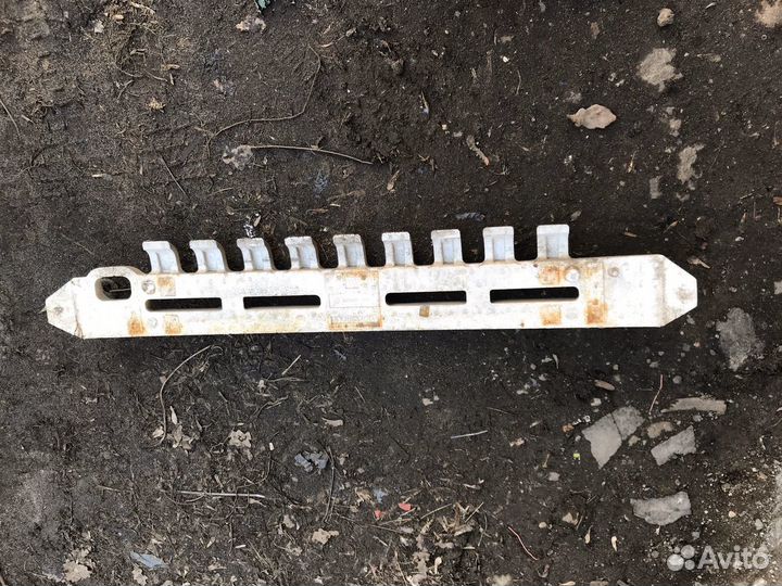 Subaru Tribeca абсорбер задний