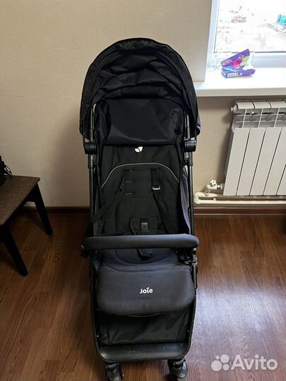 Прогулочная коляска складная joie pact