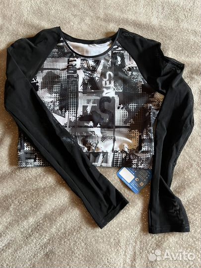 Костюм для фитнеса новый 42-44