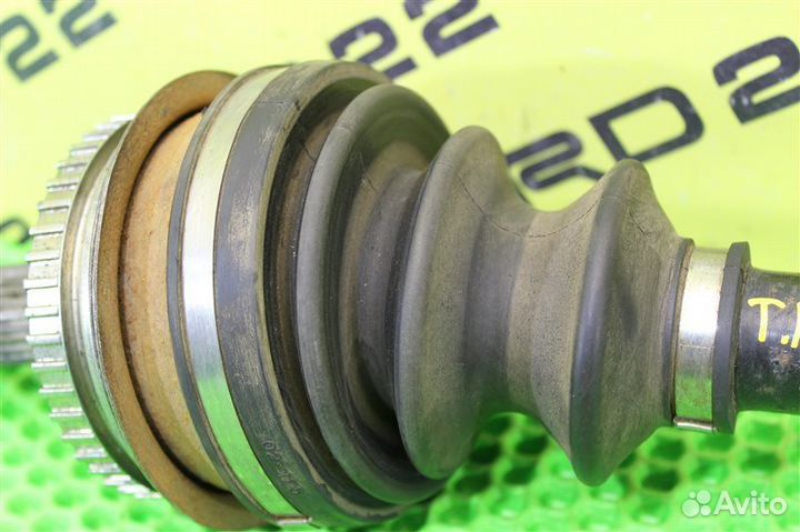 Привод передний левый Toyota Town Ace Noah SR50