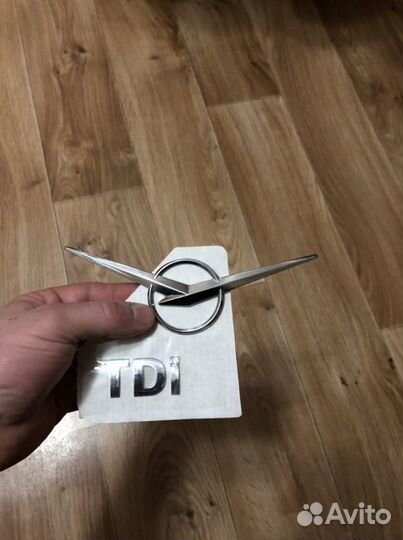 Шильда, эмблема на УАЗ патриот, хантер