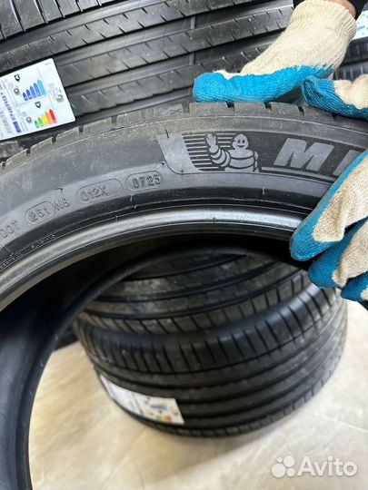 Michelin Pilot Sport 4 SUV 275/40 R21 107Y