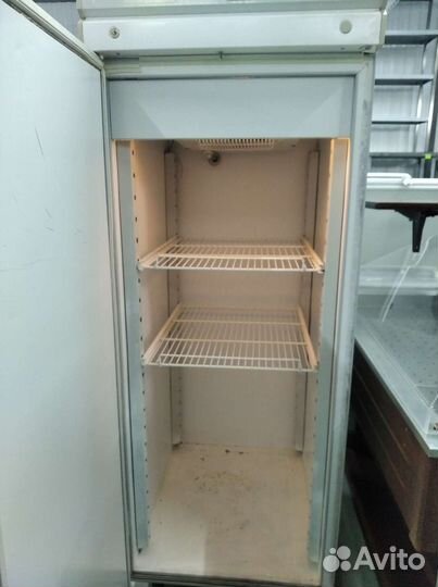 Холодильный шкаф Polair