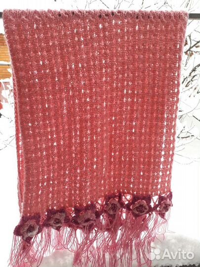 Шаль вязанная