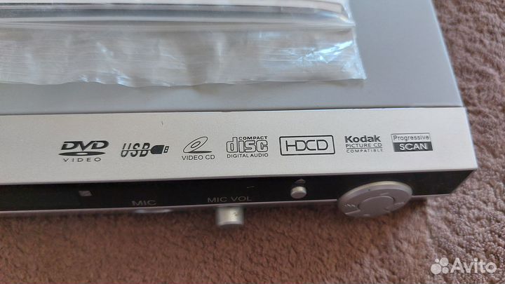 DVD плеер Supra DVS-112X