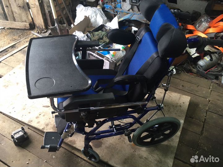 Инвалидная коляска