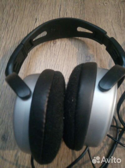 Наушники Philips SHP 2500