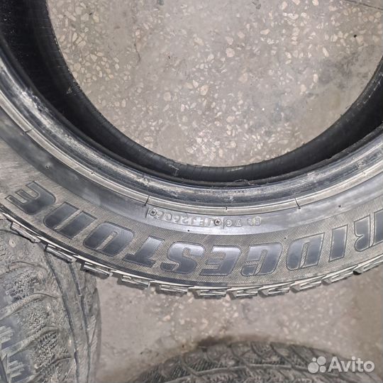 Резина зима 18 235 65