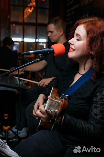 Репетитор. Учитель гитары, вокала и укулеле