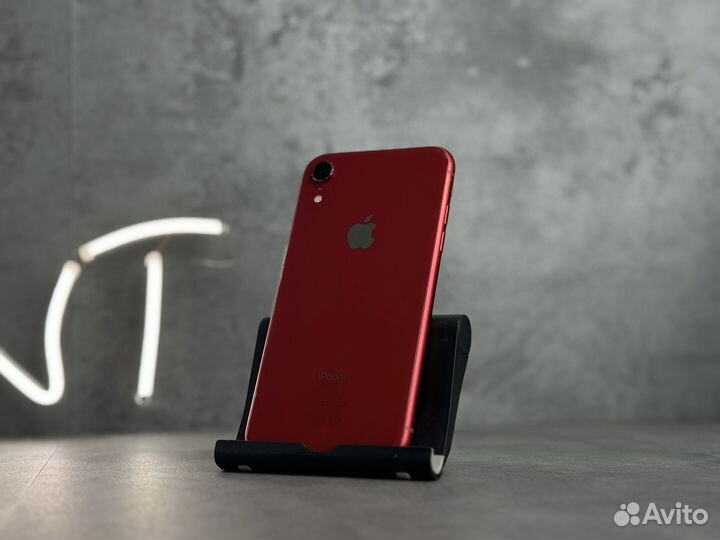 iPhone Xr, 64 ГБ